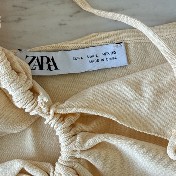 Zara knit cutout halter top🍨 - Picture 4 of 8